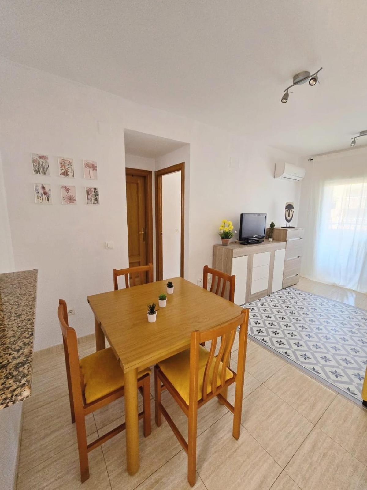 Apartamentos D&D Vistamar 1 Linea Castellón de la Plana Eksteriør billede